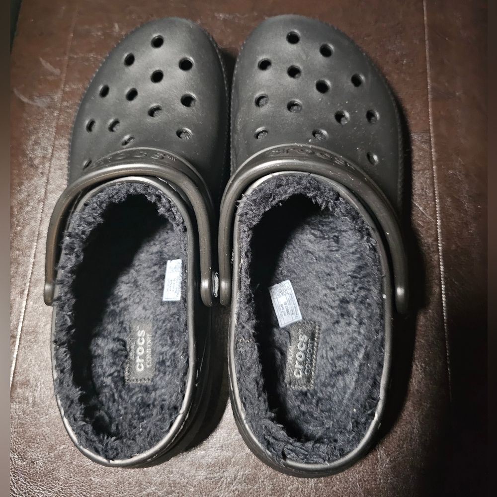 CROCS Women's Sz 9 Black Clog or Slipper, Classic Lined Faux Fur, New with Tags